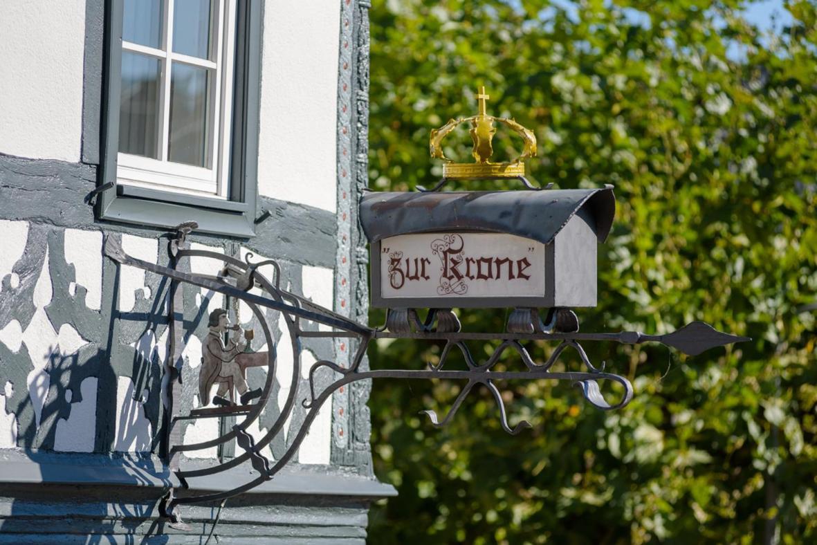 Krone Martinsthal Eltville am Rhein Exterior foto